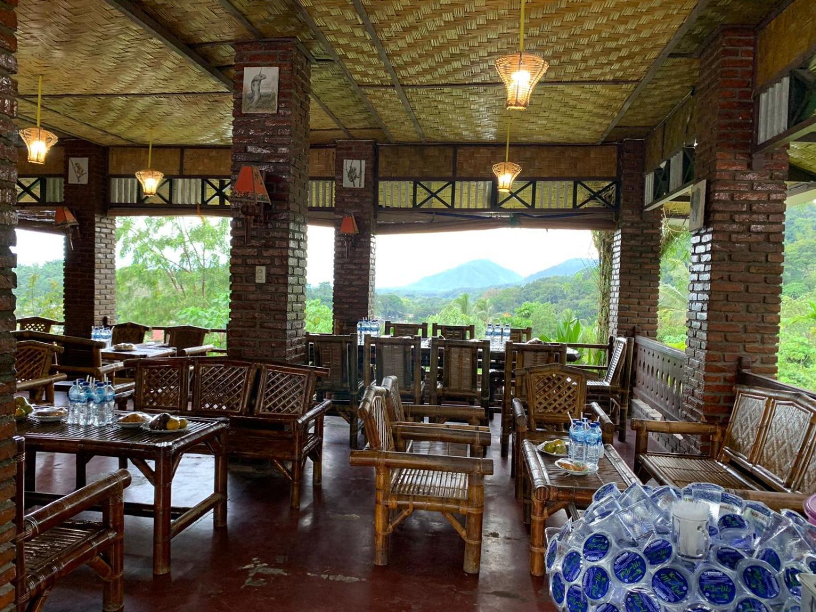 Sama Sama Homestay & Trekking Only Stay Here Book Trekking And Transport With Us Bukit Lawang Dış mekan fotoğraf