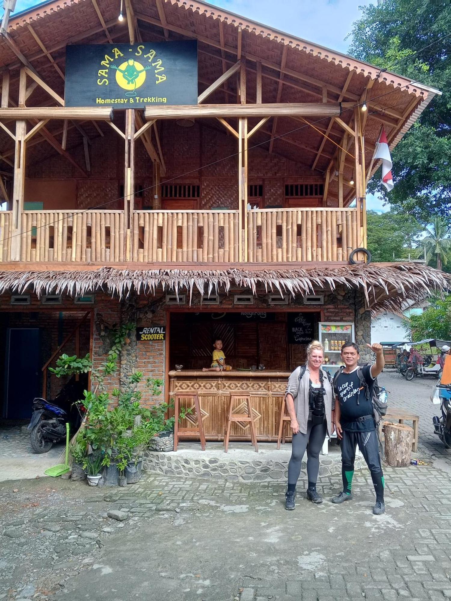 Sama Sama Homestay & Trekking Only Stay Here Book Trekking And Transport With Us Bukit Lawang Dış mekan fotoğraf