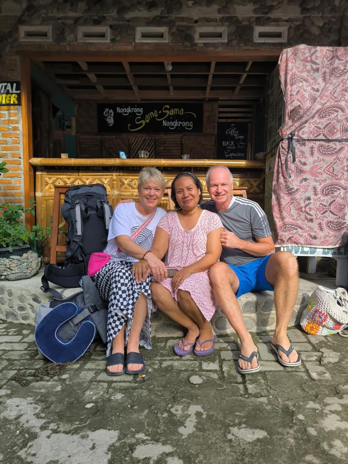 Sama Sama Homestay & Trekking Only Stay Here Book Trekking And Transport With Us Bukit Lawang Dış mekan fotoğraf
