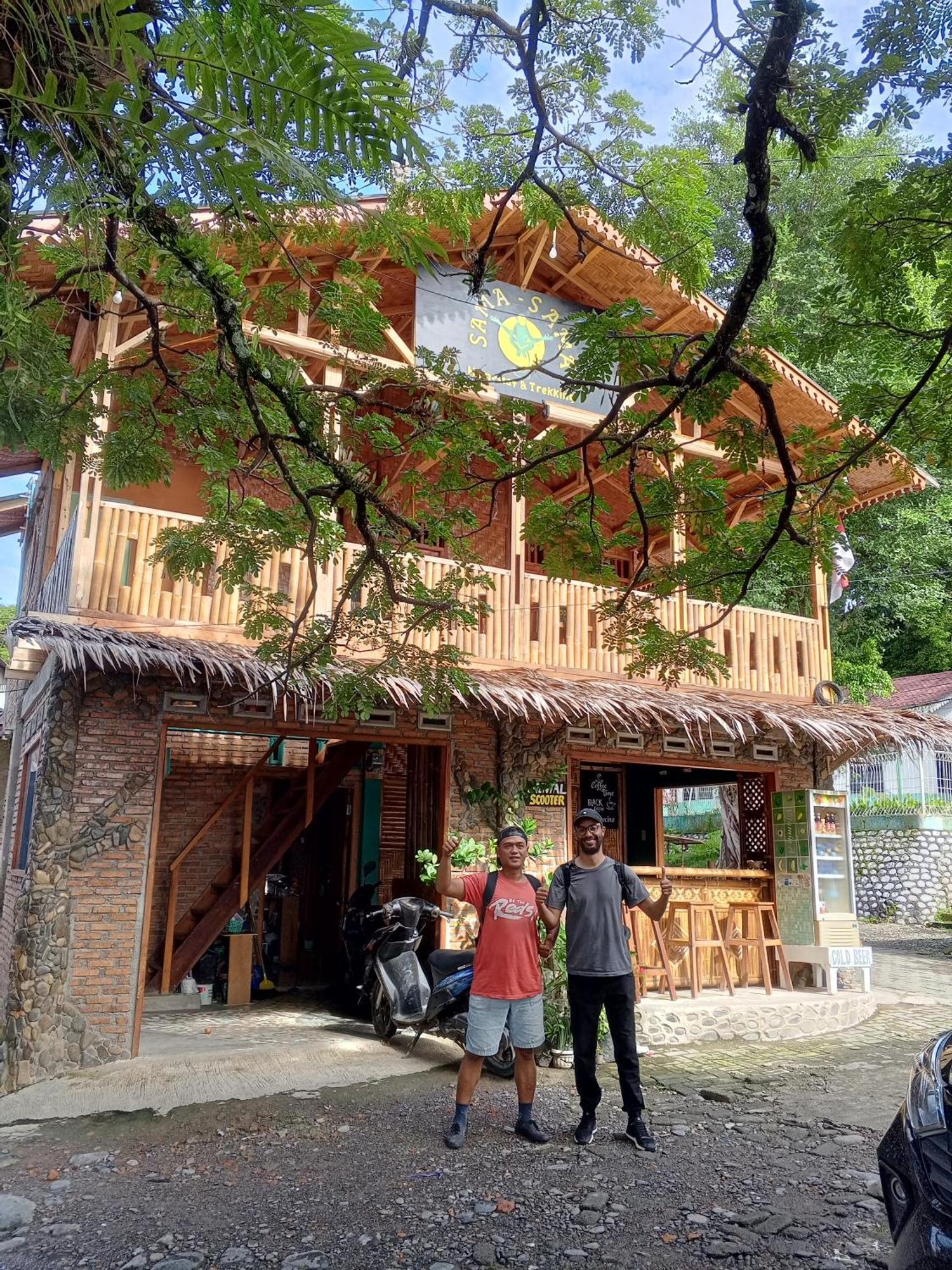 Sama Sama Homestay & Trekking Only Stay Here Book Trekking And Transport With Us Bukit Lawang Dış mekan fotoğraf