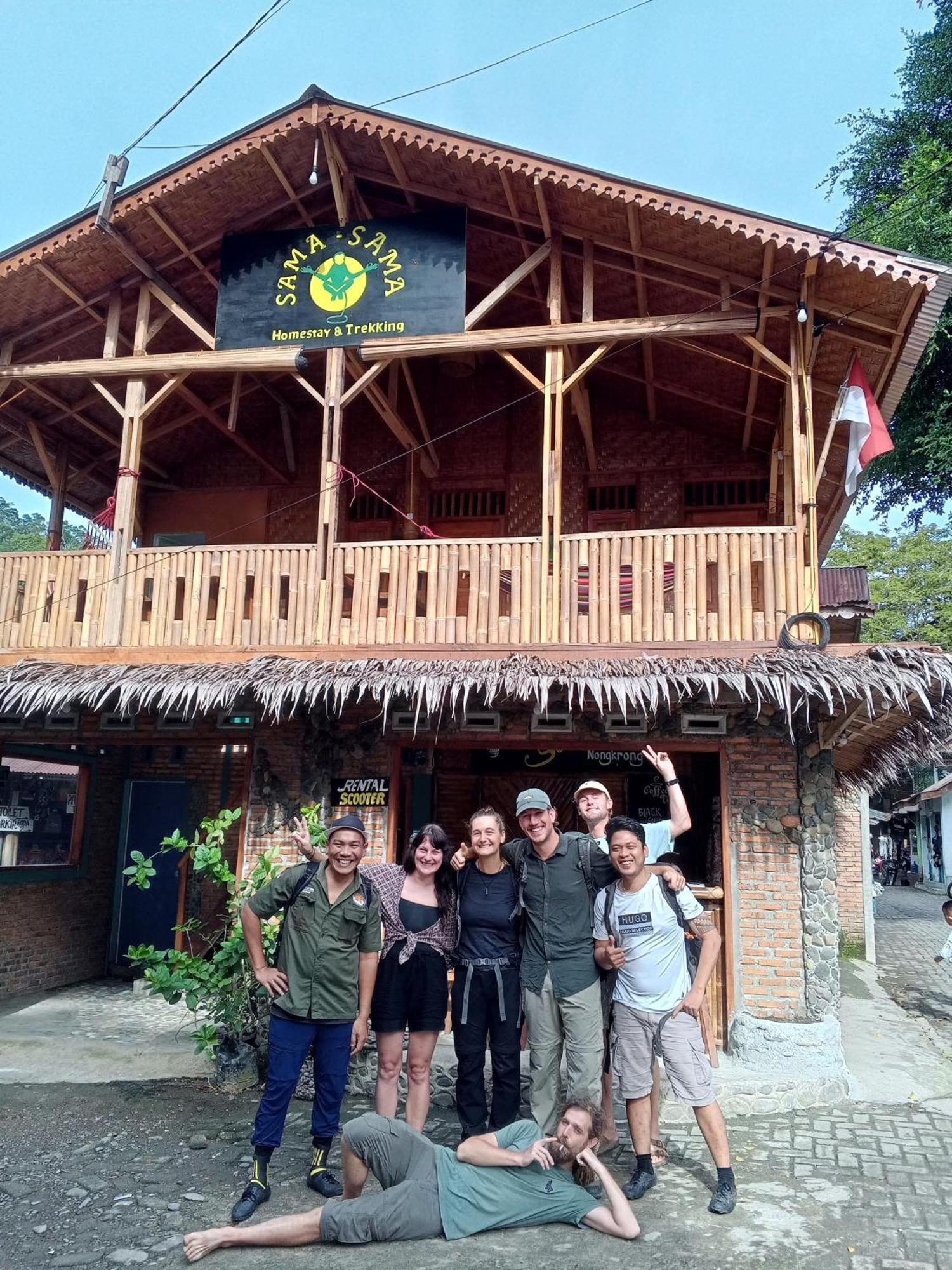 Sama Sama Homestay & Trekking Only Stay Here Book Trekking And Transport With Us Bukit Lawang Dış mekan fotoğraf